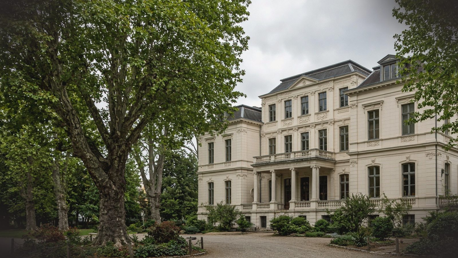 Außenansicht der Dr. Becker Klinik Juliana in Wuppertal