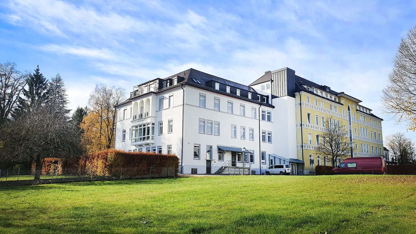 Außenansicht der Heiligenfeld Familienklinik Bad Wörishofen in Bad Wörishofen