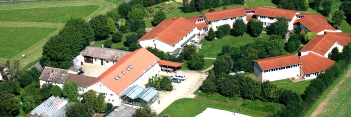 Außenansicht der salus klinik Friedberg in Friedberg