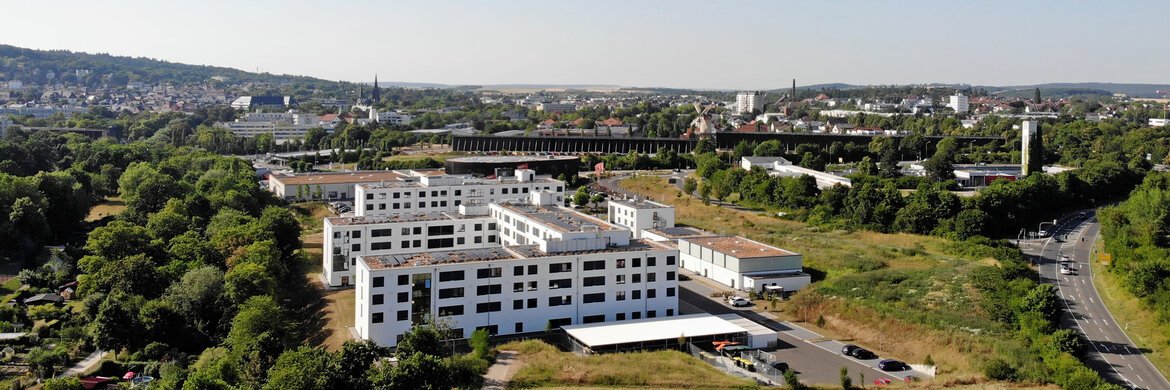Außenansicht der salus kliniken Bad Nauheim – Adaption in Bad Nauheim
